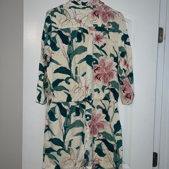 Ann Taylor Factory floral romper - Picture 2 of 5